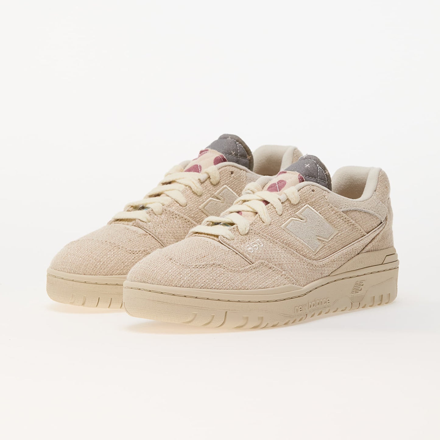 New Balance 550