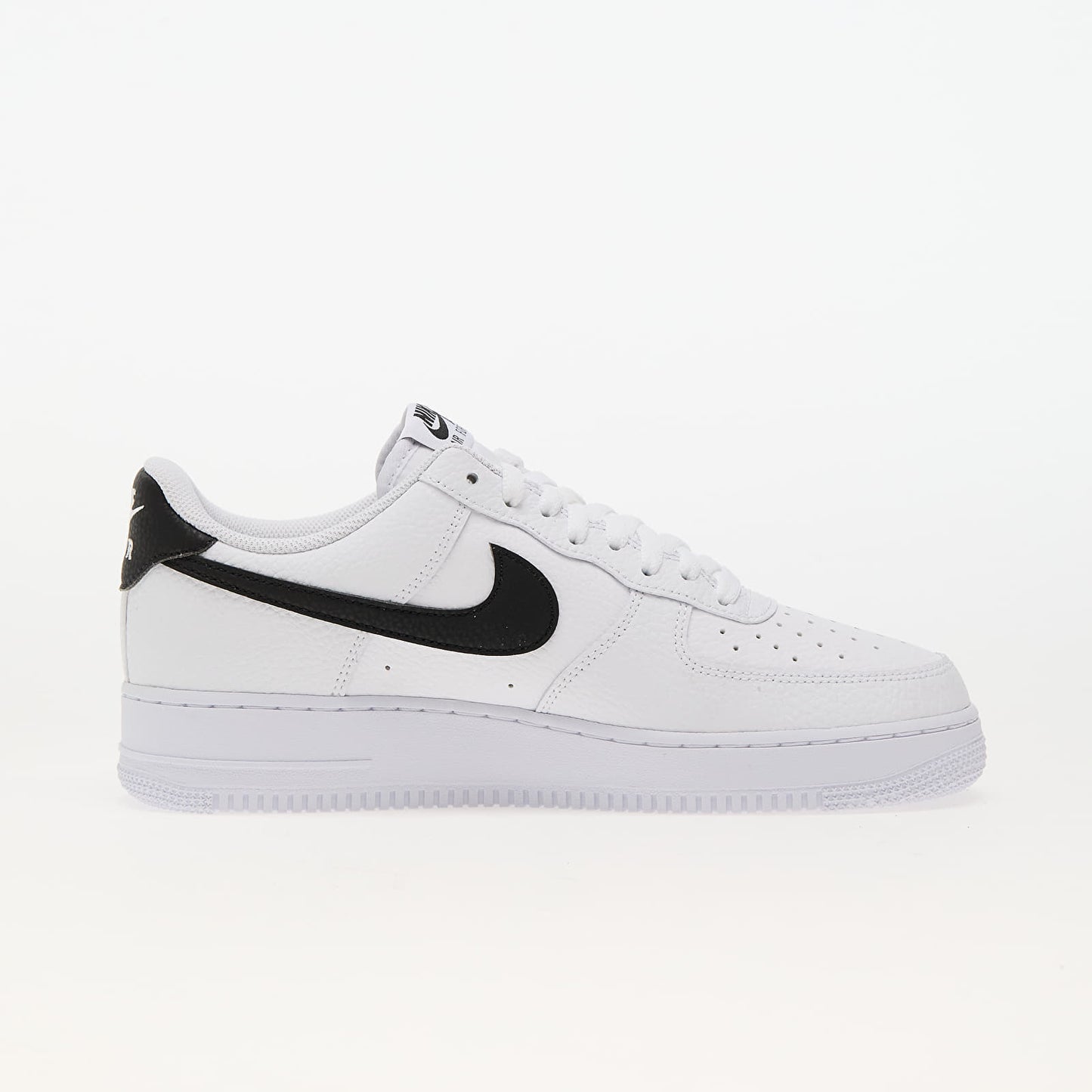 Nike Air Force 1 '07