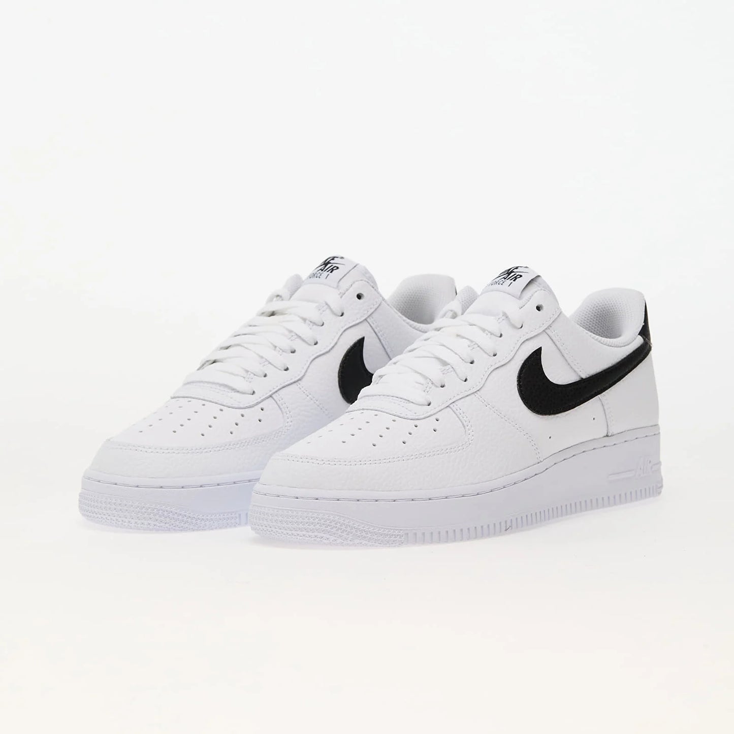 Nike Air Force 1 '07