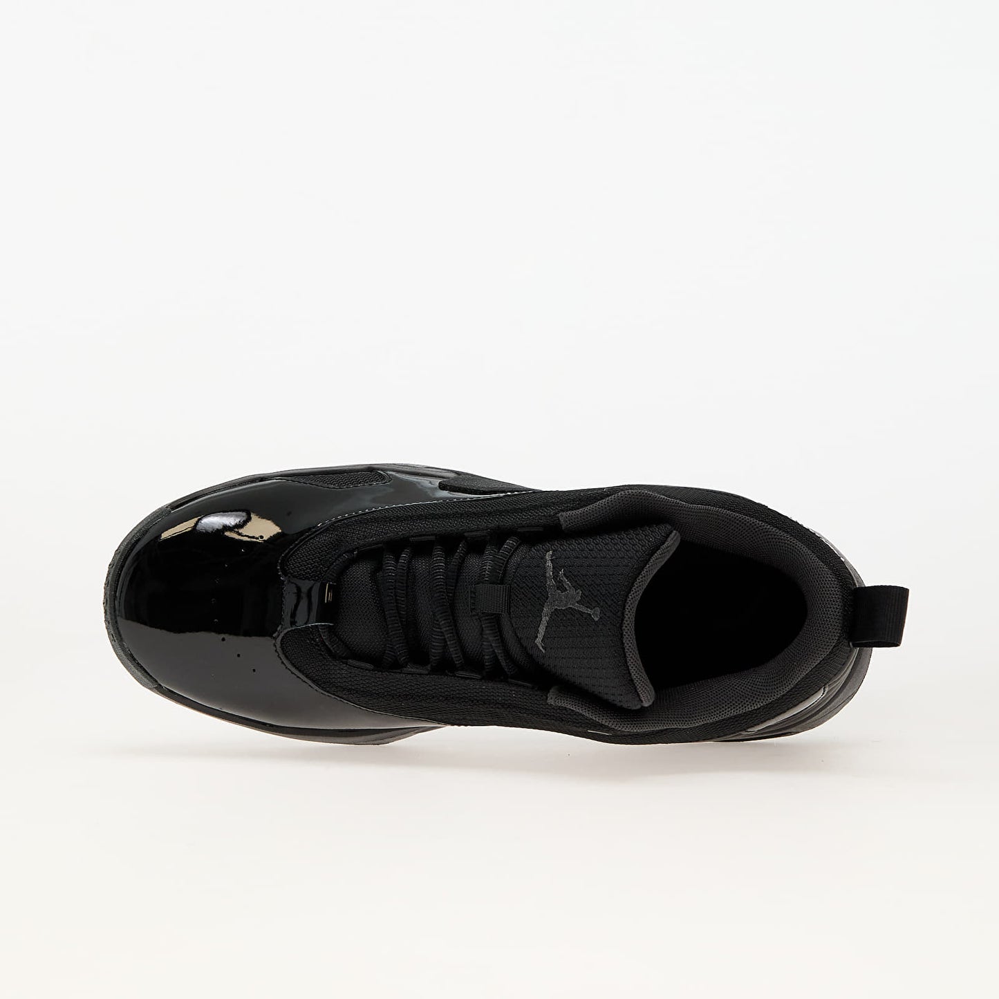 Jordan Max Aura 6