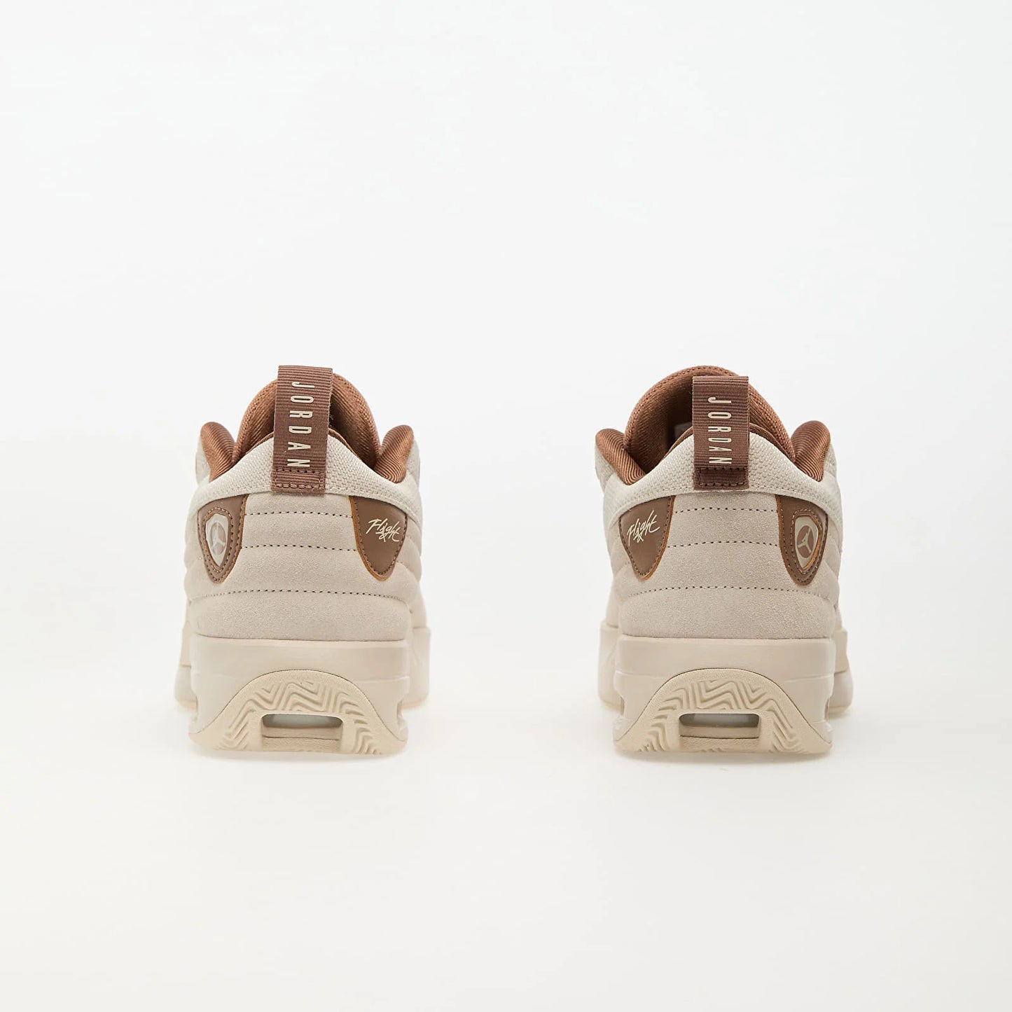 Jordan Max Aura 6