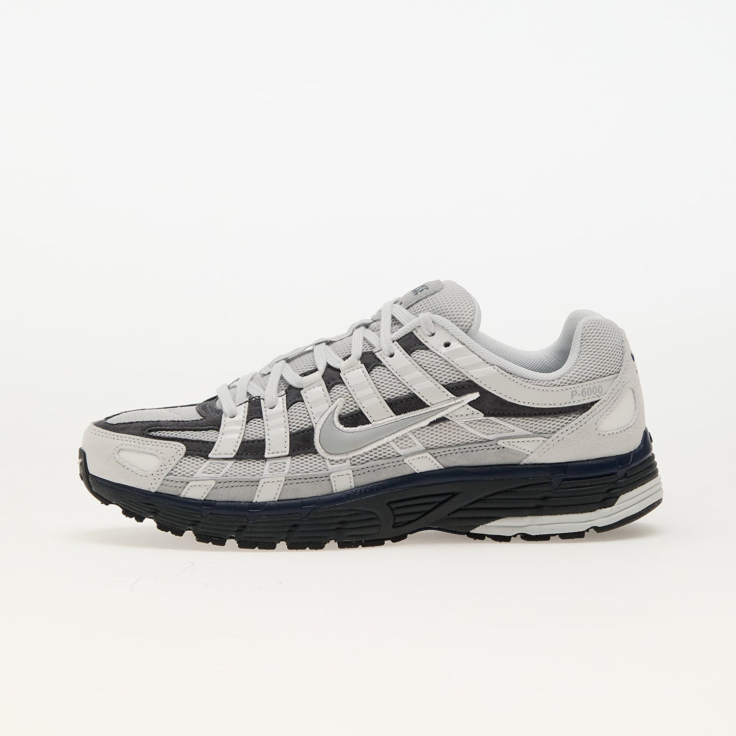 Nike P-6000