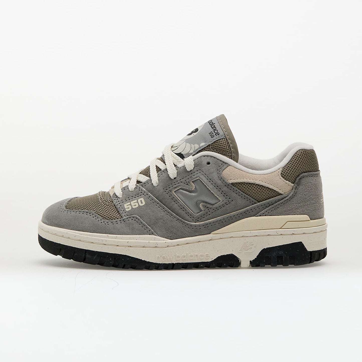 New Balance 550