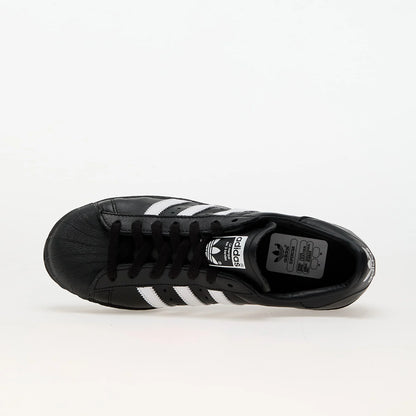 Adidas Superstar 82