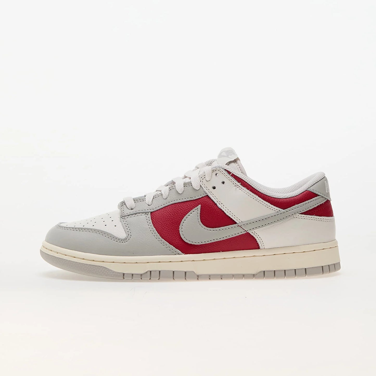Nike Dunk Low Retro