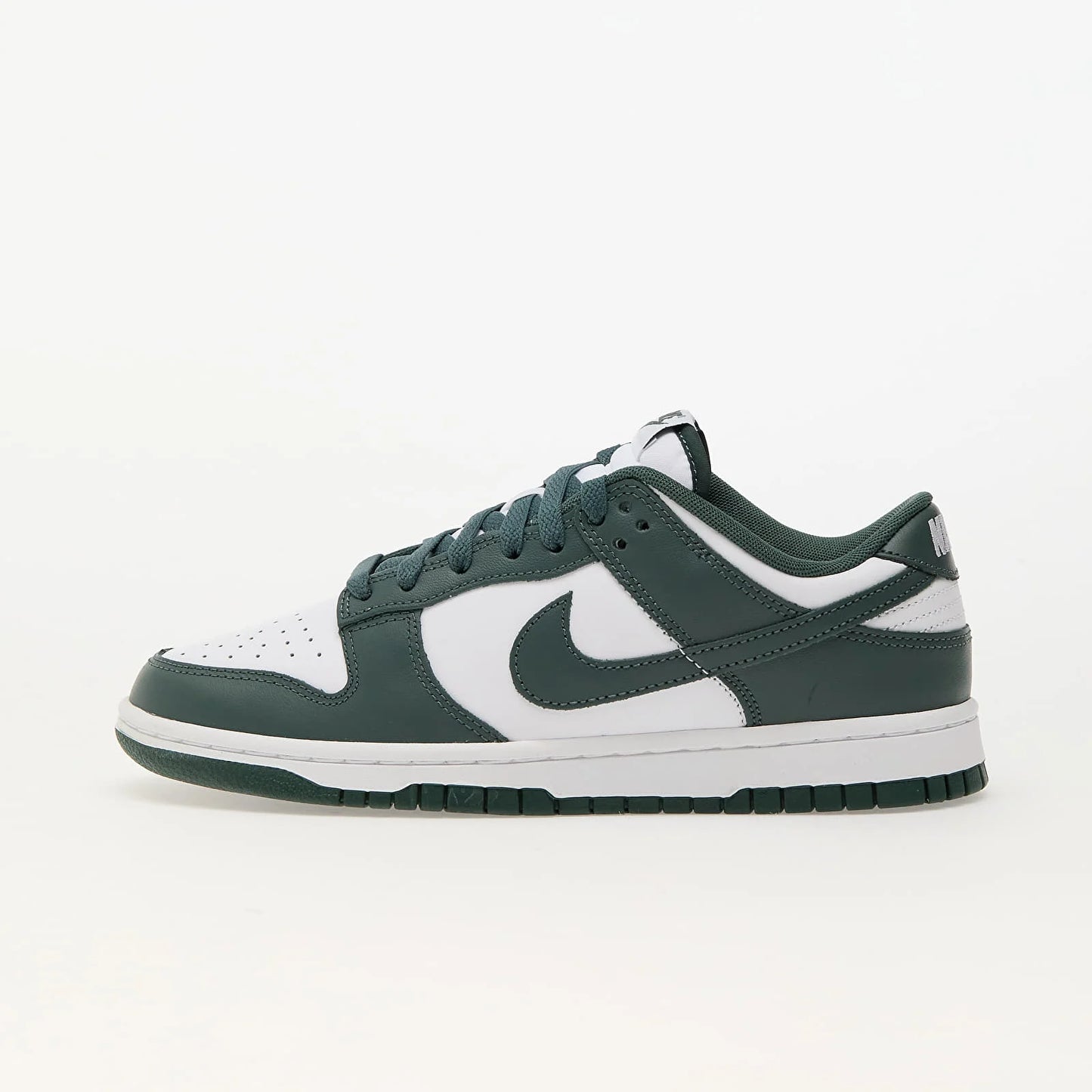 Nike Dunk Low Retro