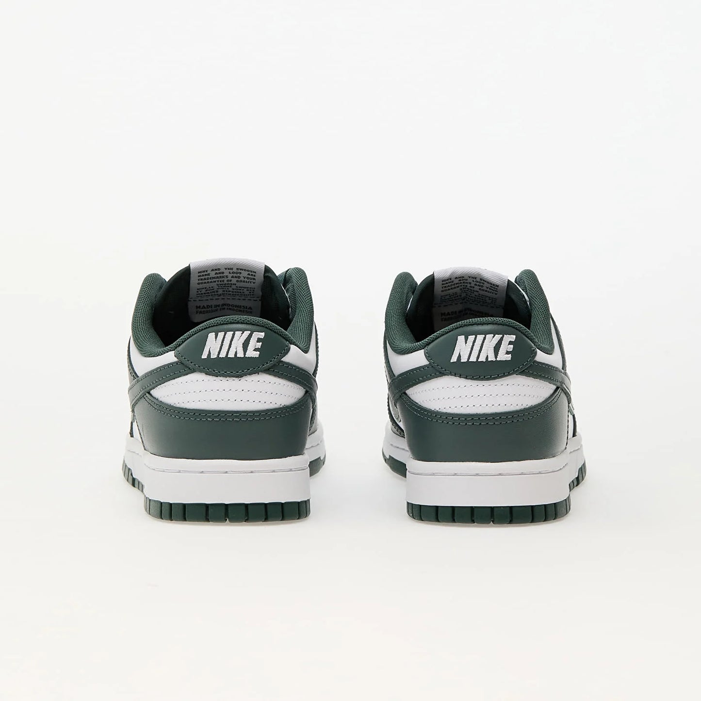 Nike Dunk Low Retro