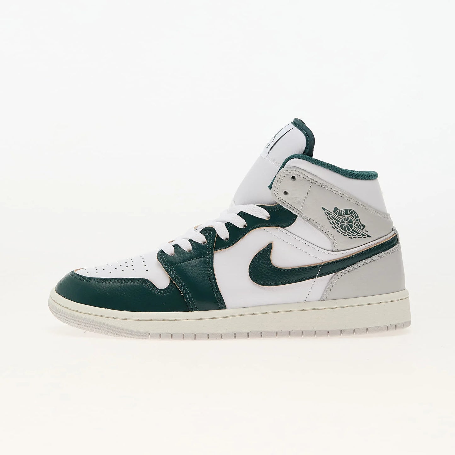 Air Jordan 1 Mid SE