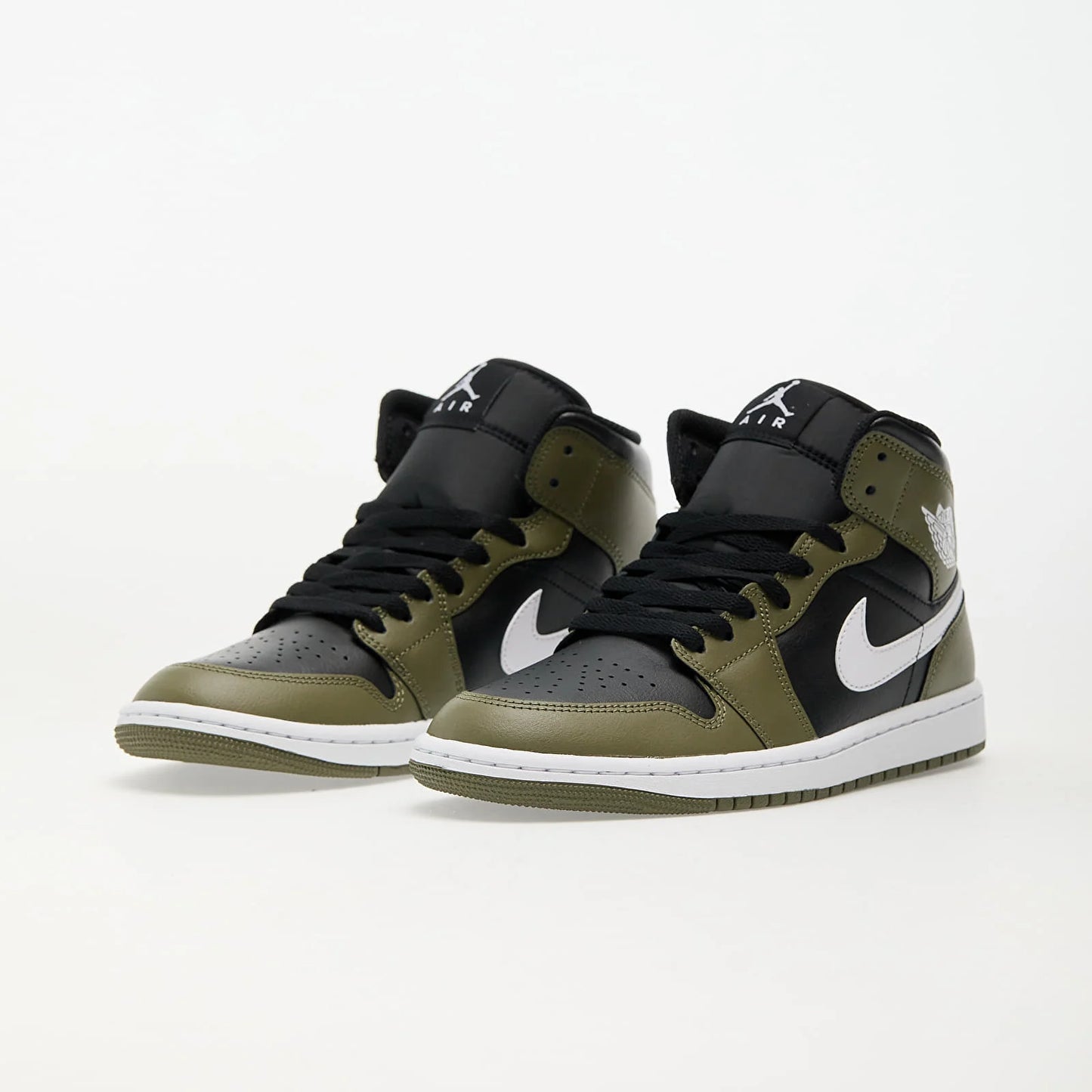 Air Jordan 1 Mid
