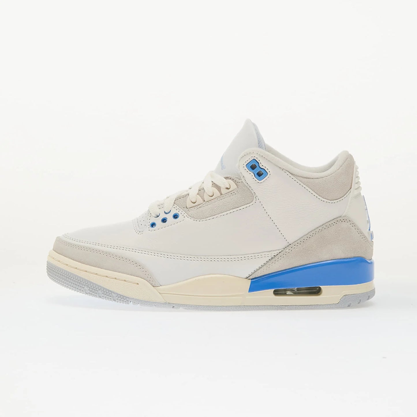 Air Jordan 3 Retro "Lucky Shorts"