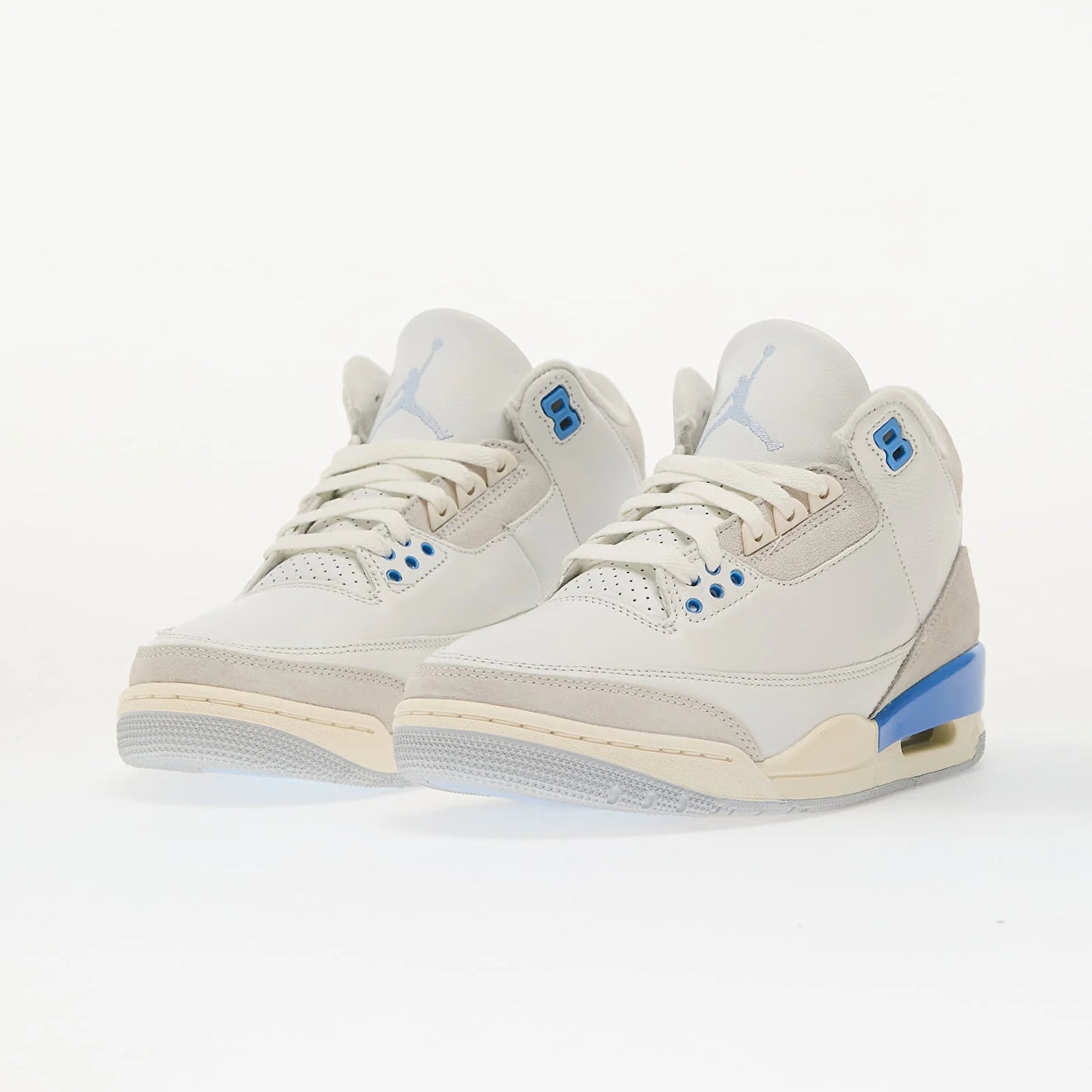 Air Jordan 3 Retro "Lucky Shorts"