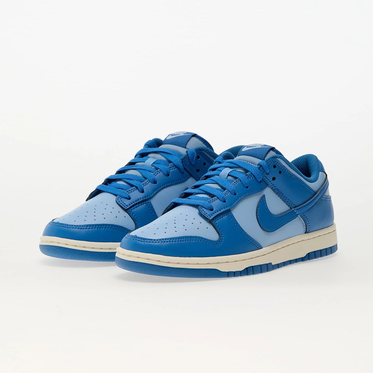 Nike Dunk Low Retro