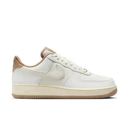 Nike Air Force 1 '07 LV8 "Summit White"