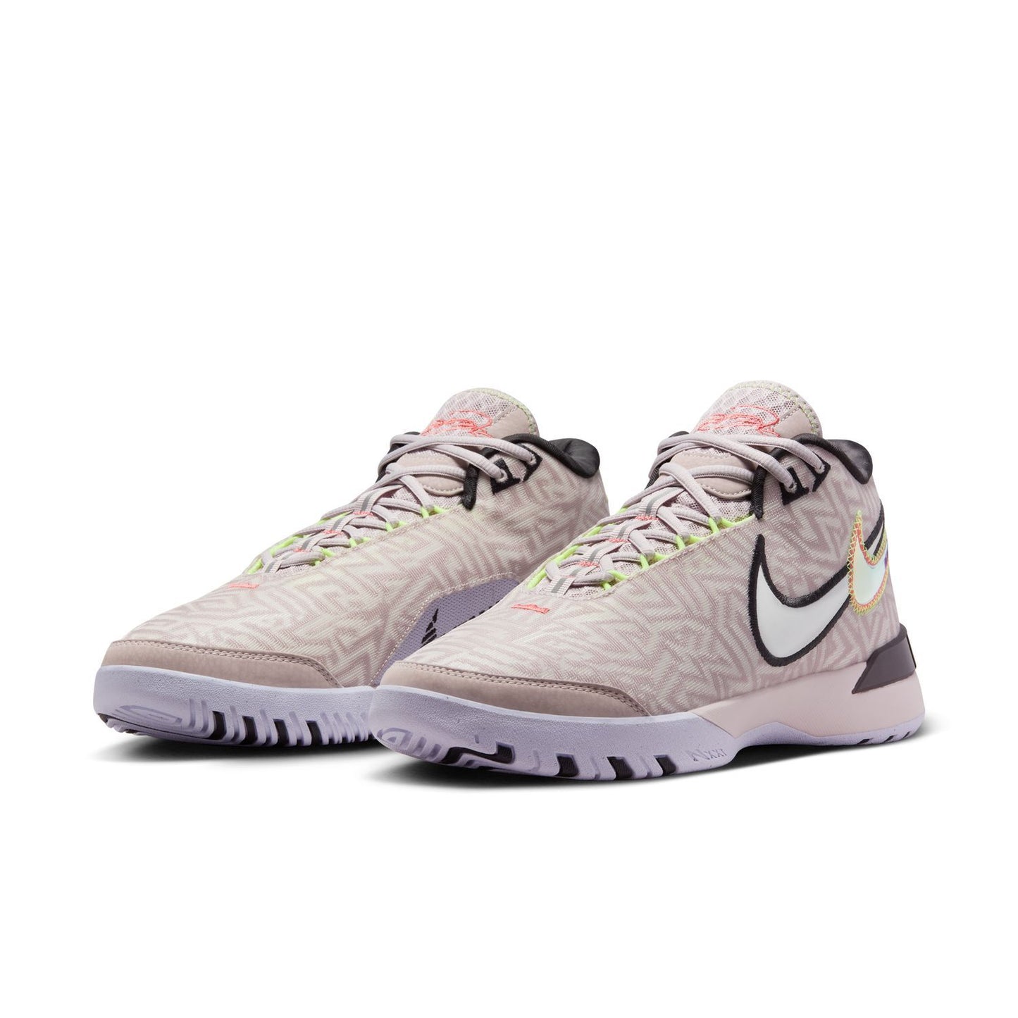Nike LeBron NXXT Genisus "Platinum Violet"