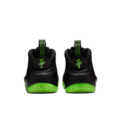 Nike Air Foamposite One "Black Volt"