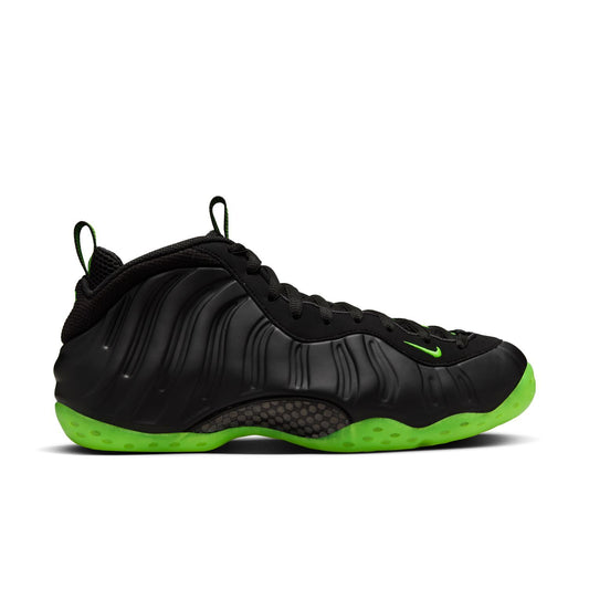 Nike Air Foamposite One "Black Volt"