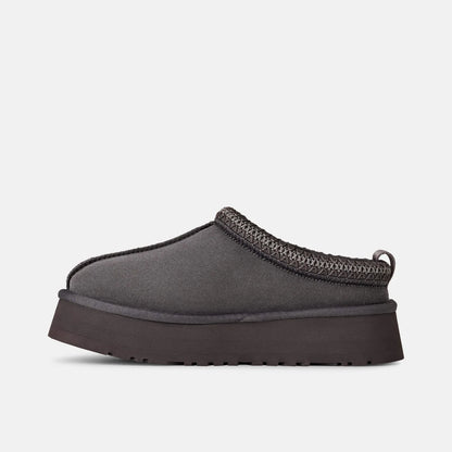 The UGG Tazz II Obsidian